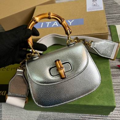 686864 17X12X7.5cm MP 5 (4)